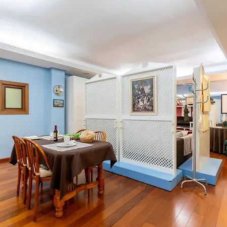 Alameda Apartment